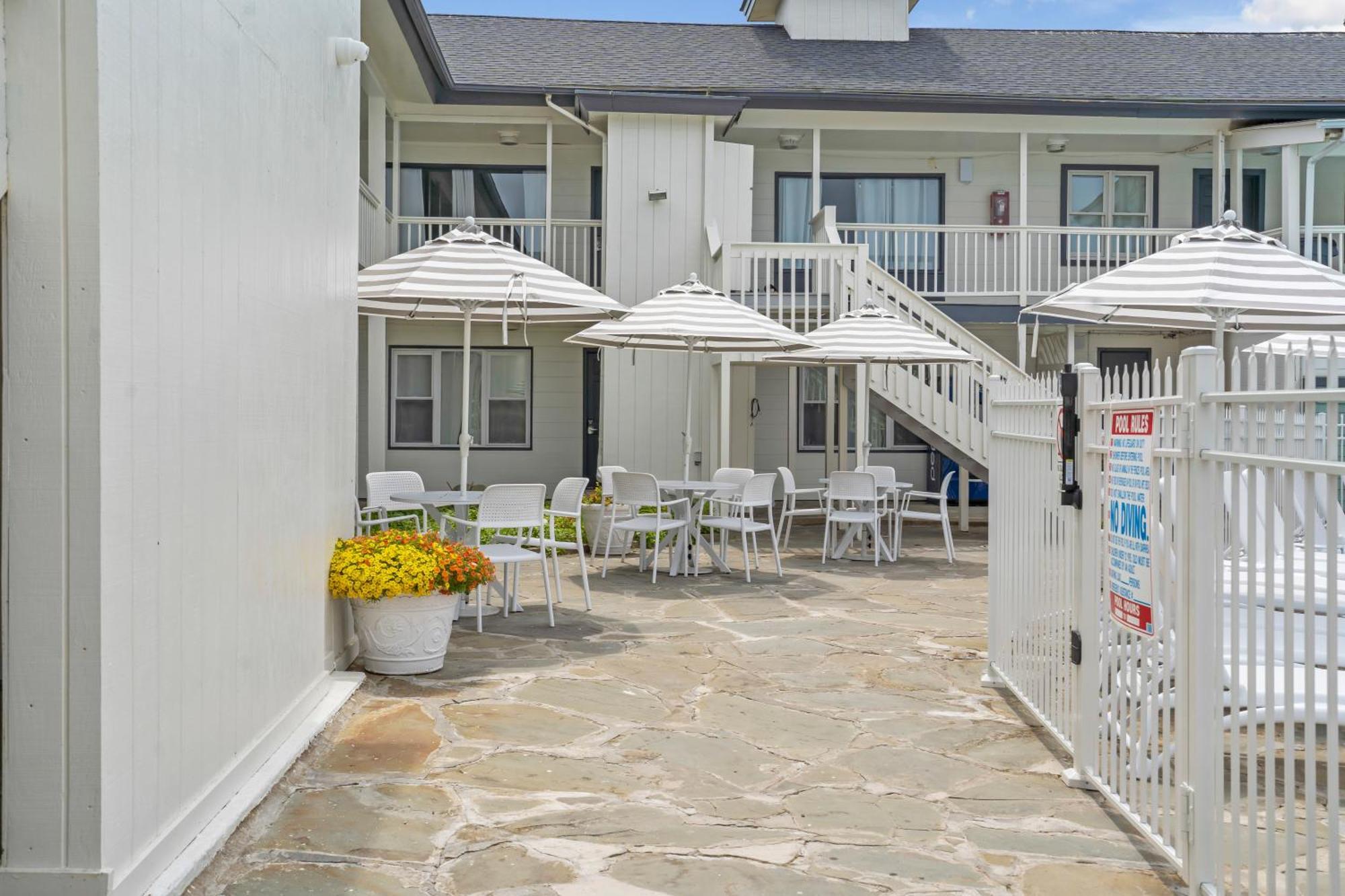 A Wave Inn - Montauk Exterior photo