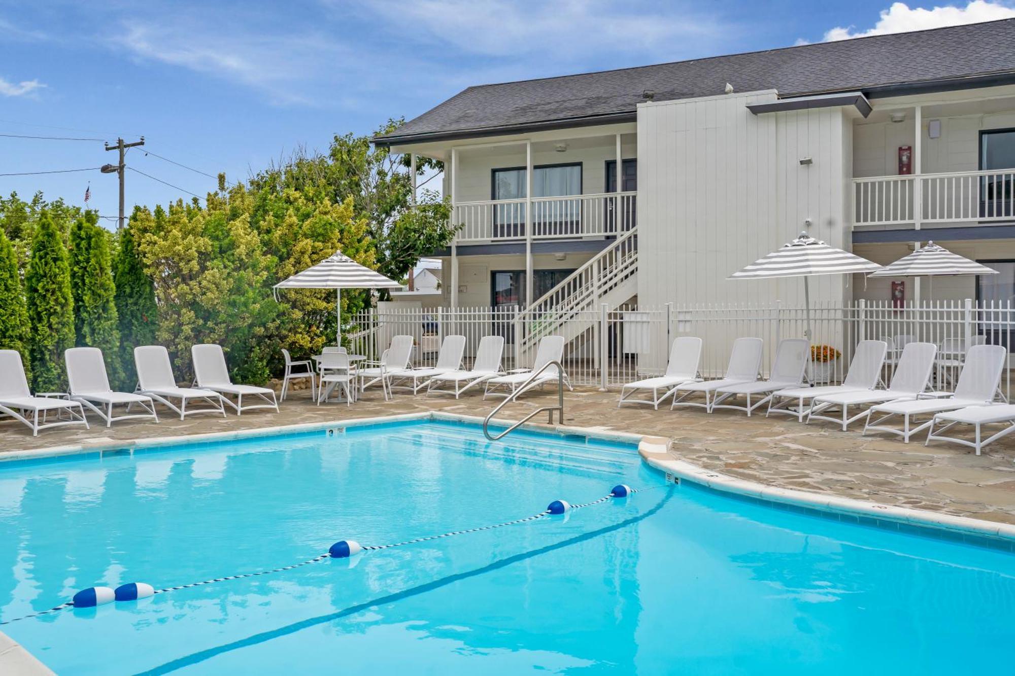A Wave Inn - Montauk Exterior photo